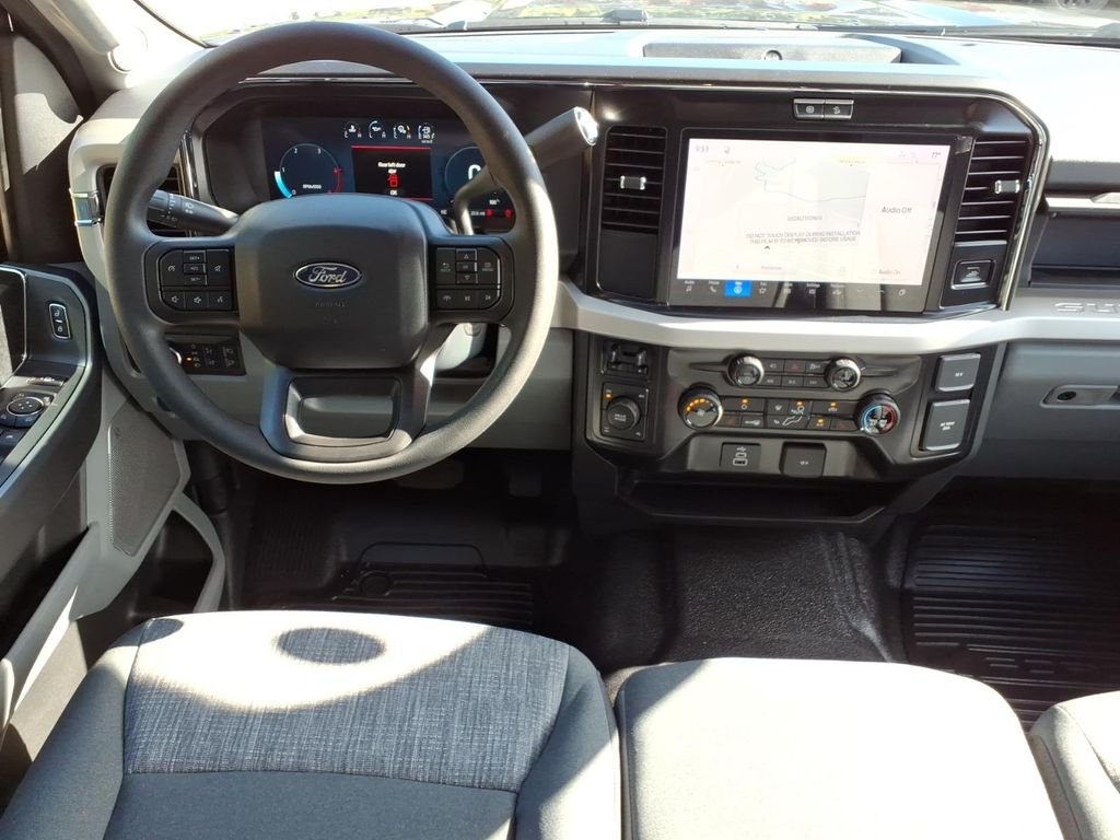 New 2027 Agate Black Metallic Ford F-250® XLT image 20