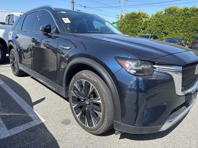 2024 Mazda CX-90 PHEV Premium Package's photo