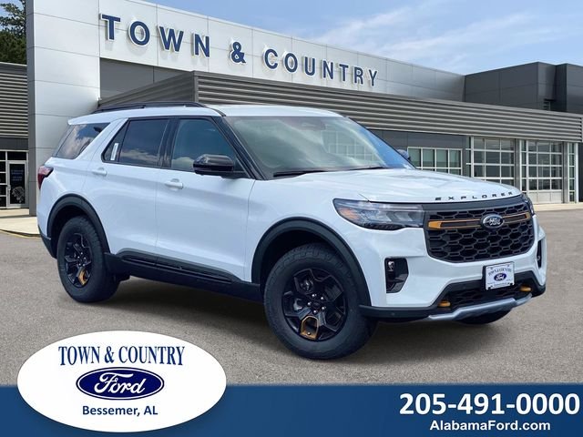 New 2026 Star White Metallic Tri-Coat Ford Tremor image 1