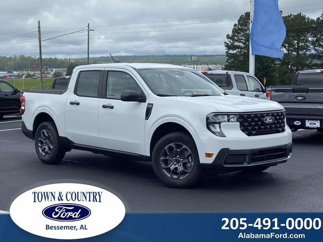 New 2026 Oxford White Ford XLT image 1