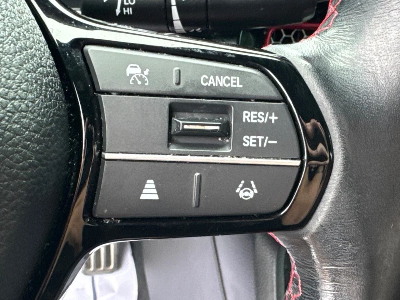 Certified Used 2023 Crystal Black Pearl Honda Si image 22