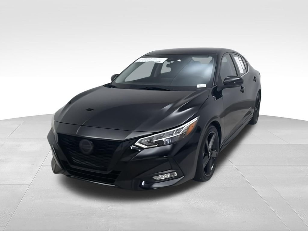 Used 2022 Black Nissan SR image 3
