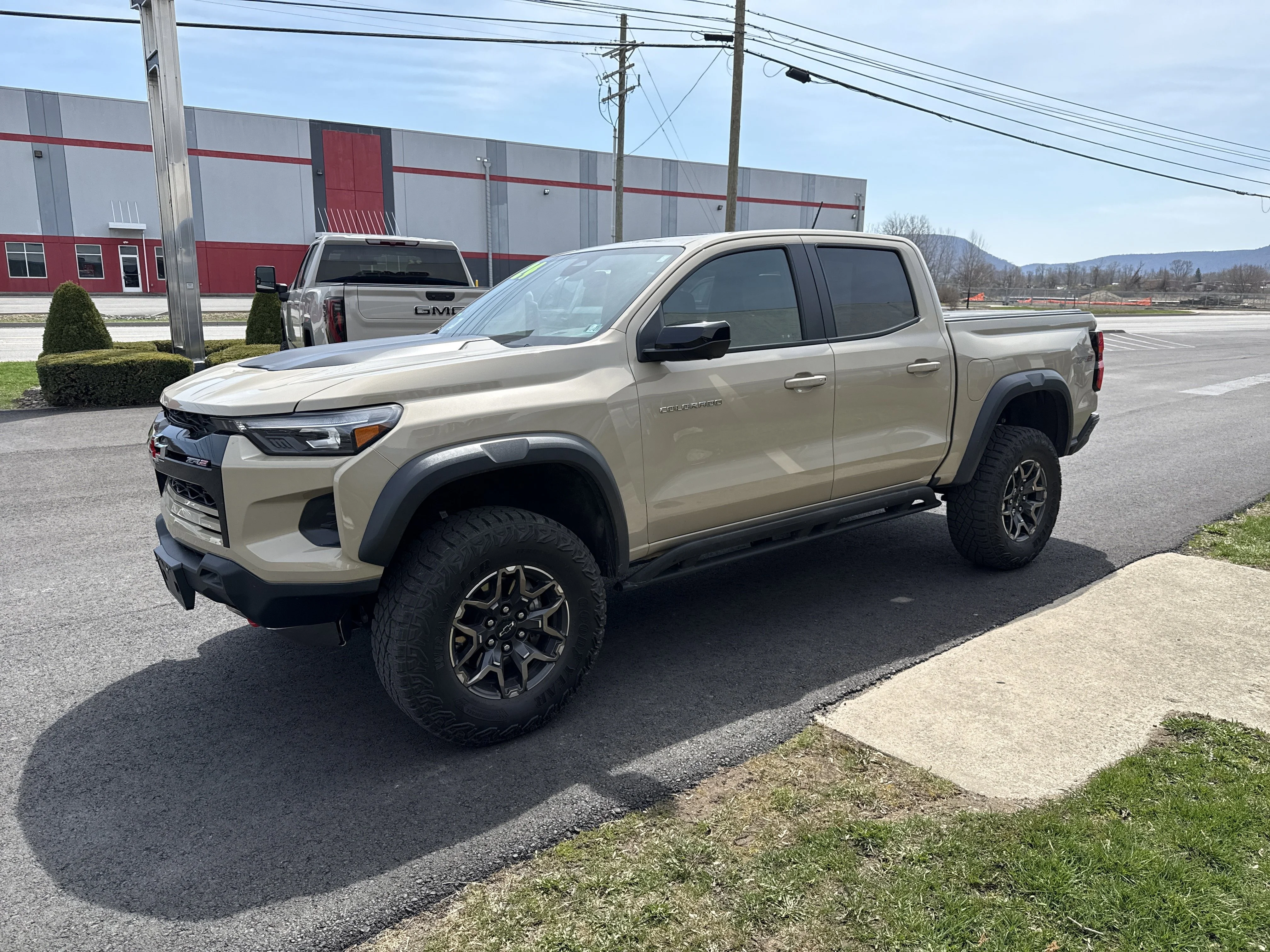 Used 2024 Sand Dune Metallic Chevrolet 4WD ZR2 image 8
