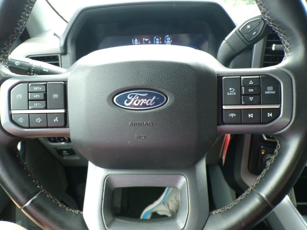 Used 2024 Black Metallic Ford XLT image 14