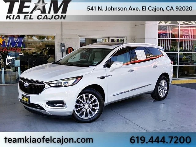 2020 Buick Enclave Essence's photo