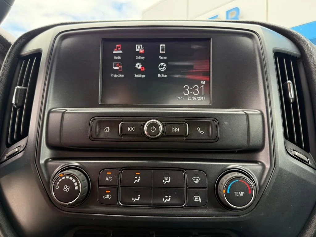 Used 2017 SUMMIT WHITE GMC DOUBL CAB 2WD 144 image 22