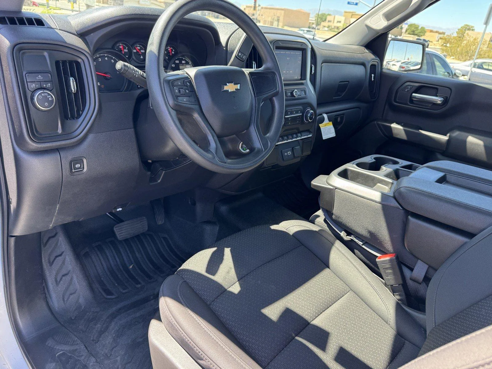 Used 2025 Summit White Chevrolet WT image 17