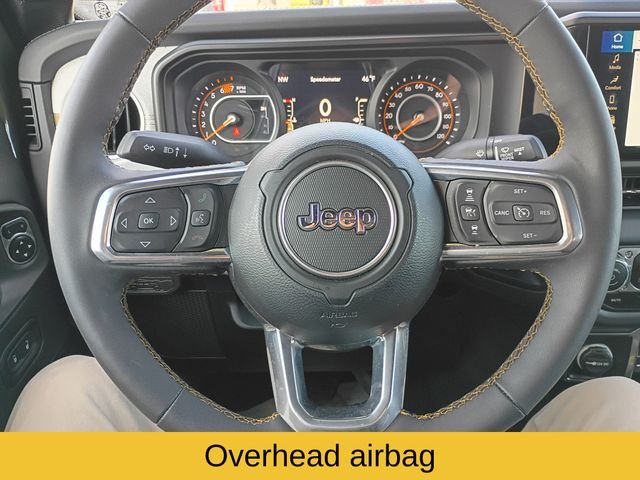 Used 2024 Green Jeep Sahara image 14