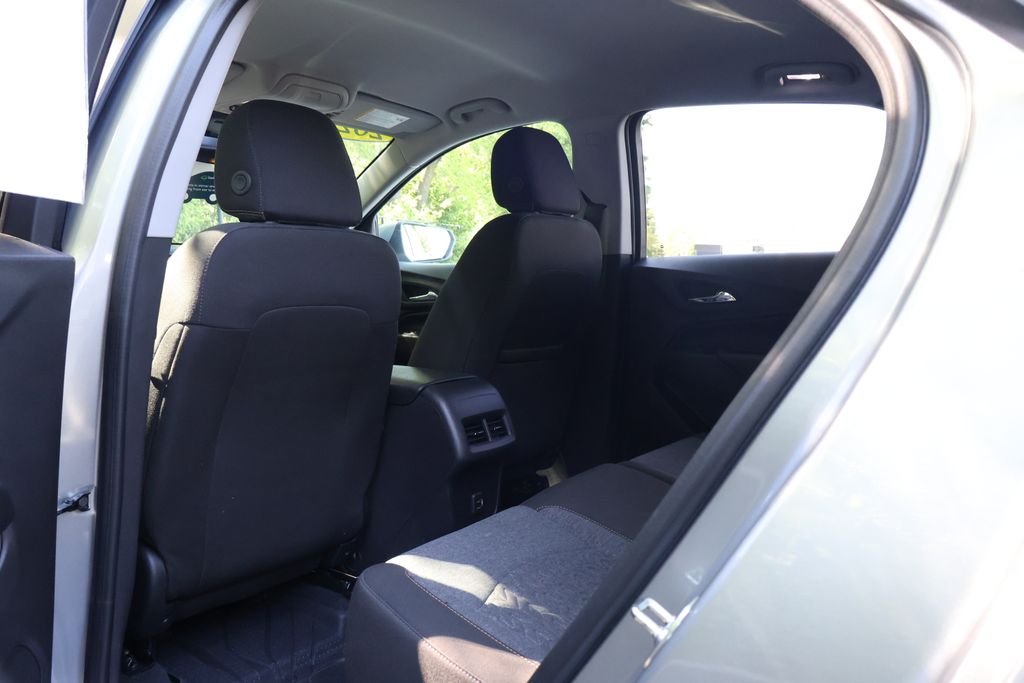 2024 Chevrolet Equinox LT - Photo 43