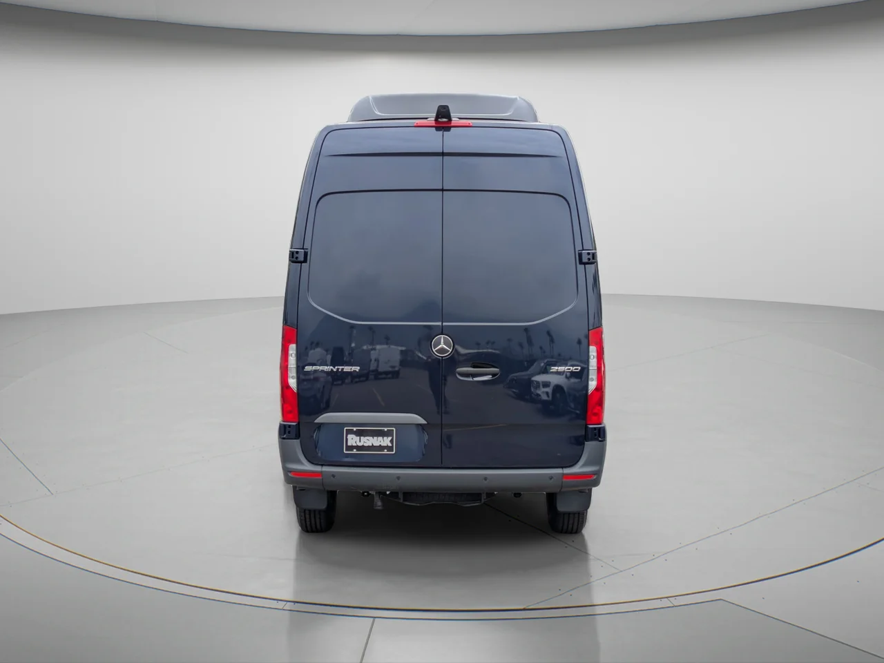 New 2026  Mercedes-Benz Cargo 170 WB High Roof image 3