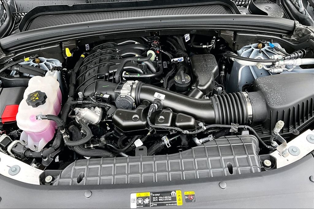 New 2025 Jeep Grand Cherokee L Overland 4D Sport Utility