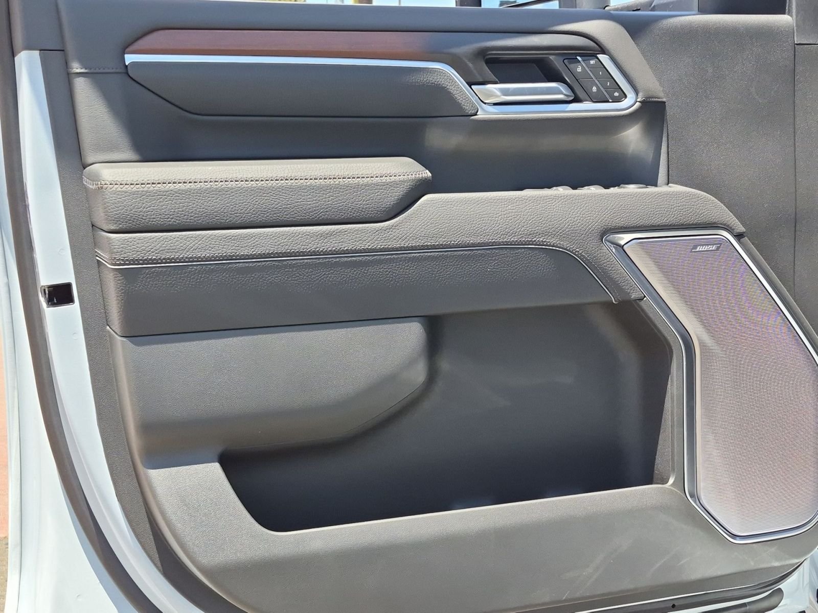 New 2026 Glacier White Tricoat GMC Denali image 23