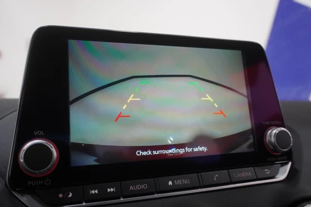 Used 2024  Nissan SV image 29