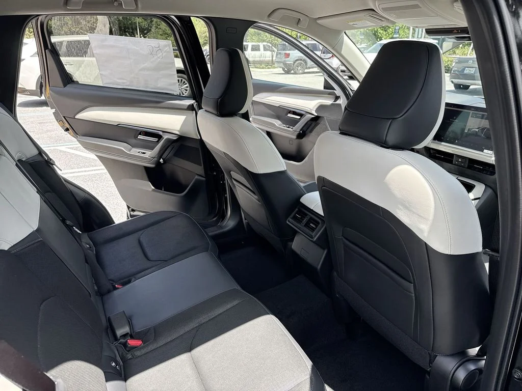 New 2026 Jet Black Mica Mazda 2.5 S Preferred AWD image 33