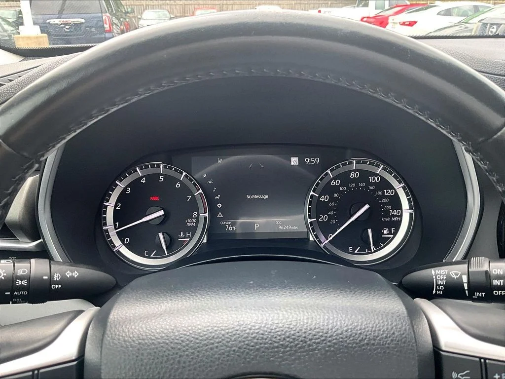 Used 2022 Gray Toyota XLE image 21