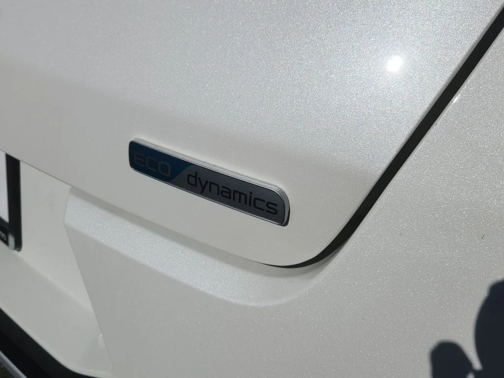 Used 2025 White Kia EX image 13