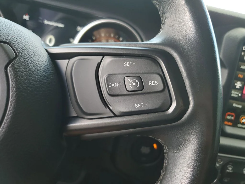 Used 2021 Black Jeep Unlimited Sport Altitude image 20