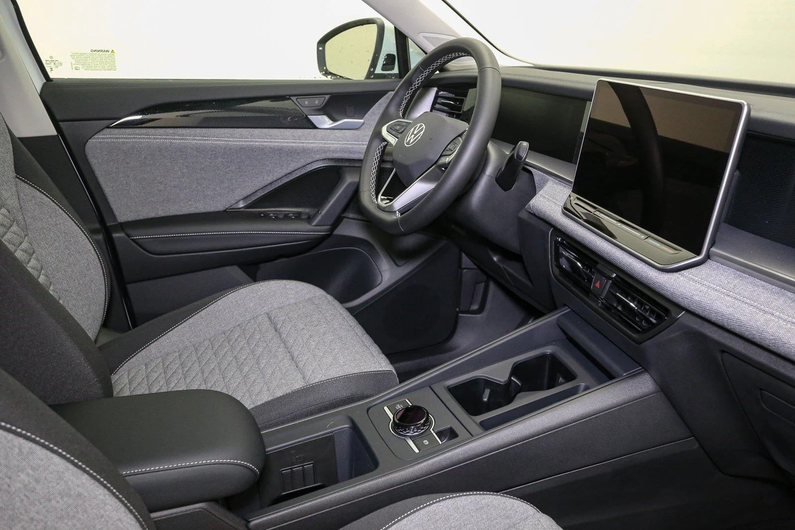 New 2026 Platinum Gray Metallic Volkswagen S image 14