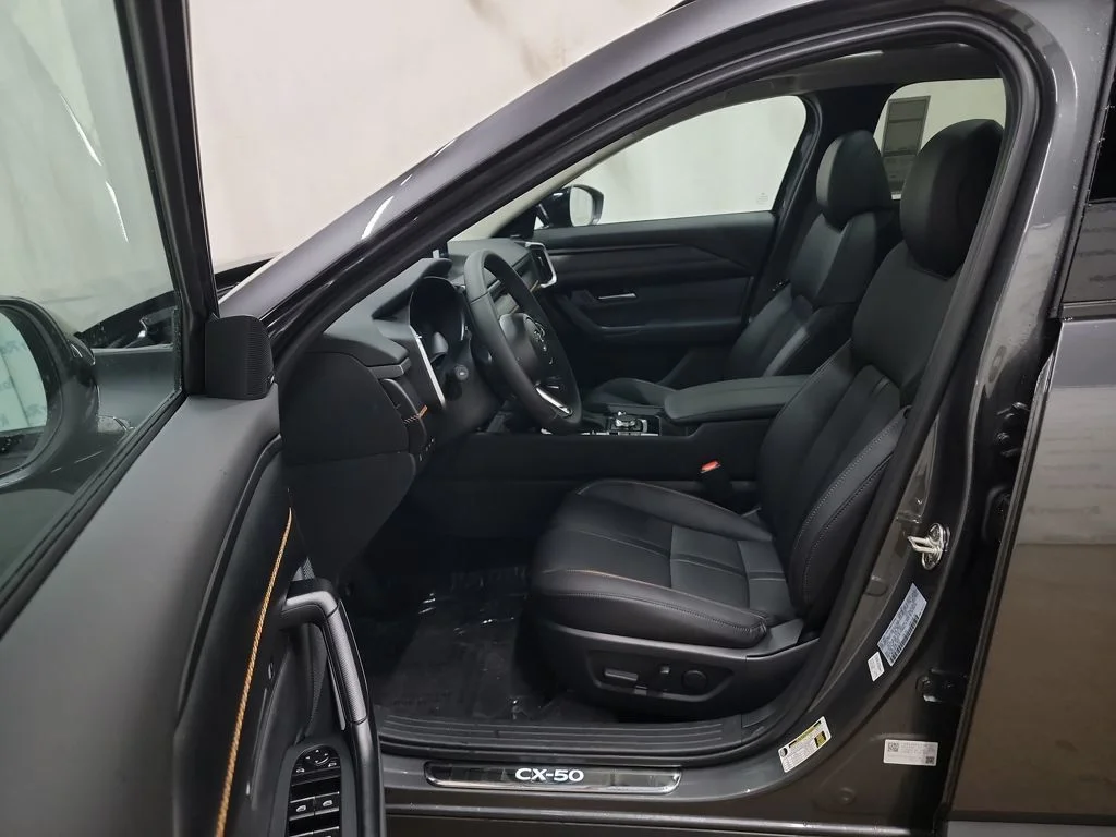 2026 Mazda CX-50 Premium - Photo 10