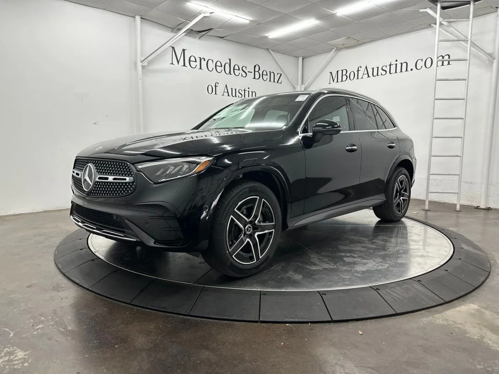 New 2026 Black Mercedes-Benz GLC 300 image 3