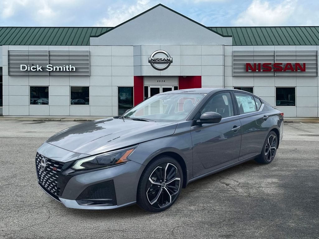 New 2026 Gun Metallic / Super Black Two-tone Nissan SR image 3