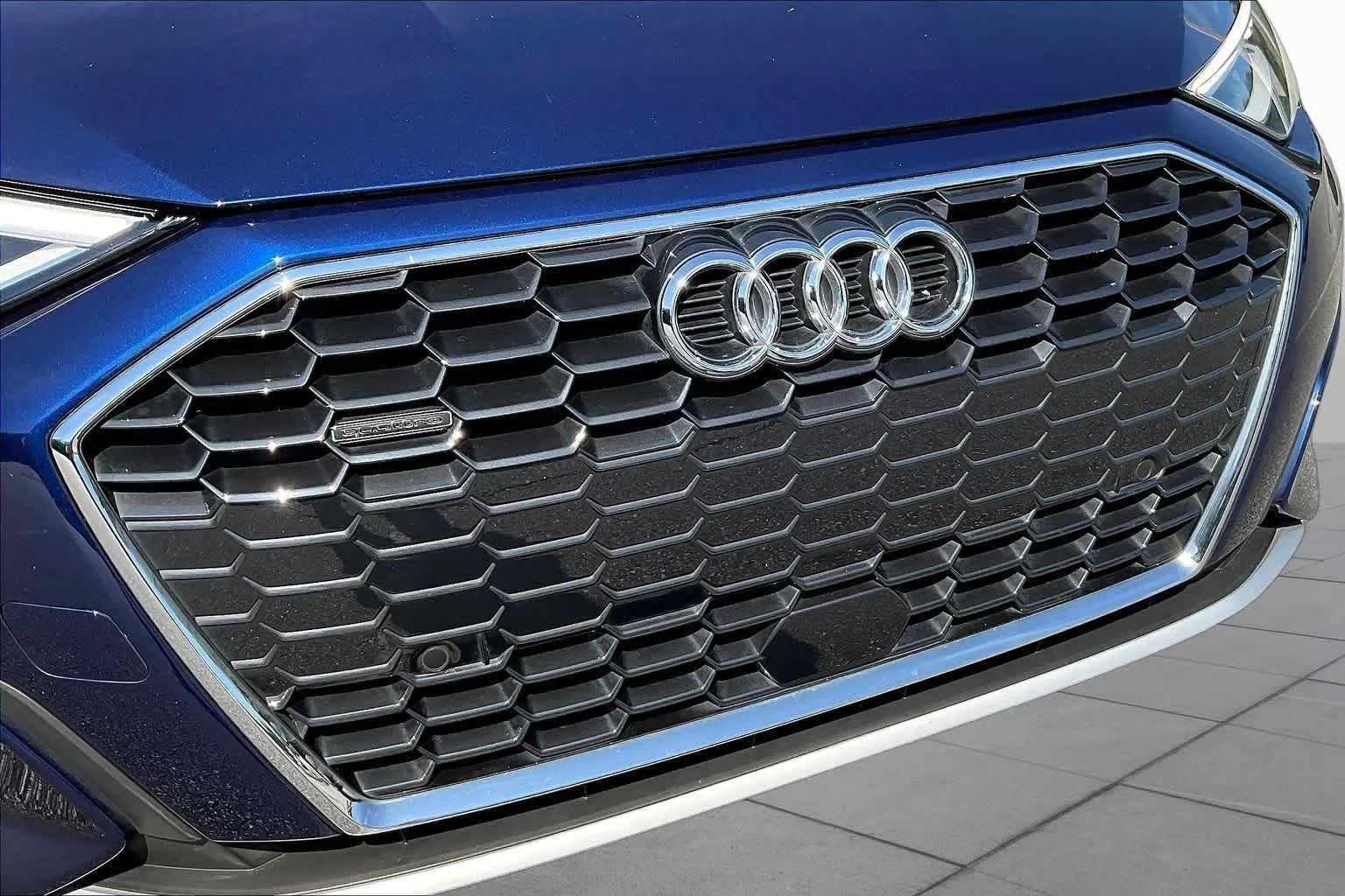 Used 2023 Navarra Blue Metallic Audi Premium image 59