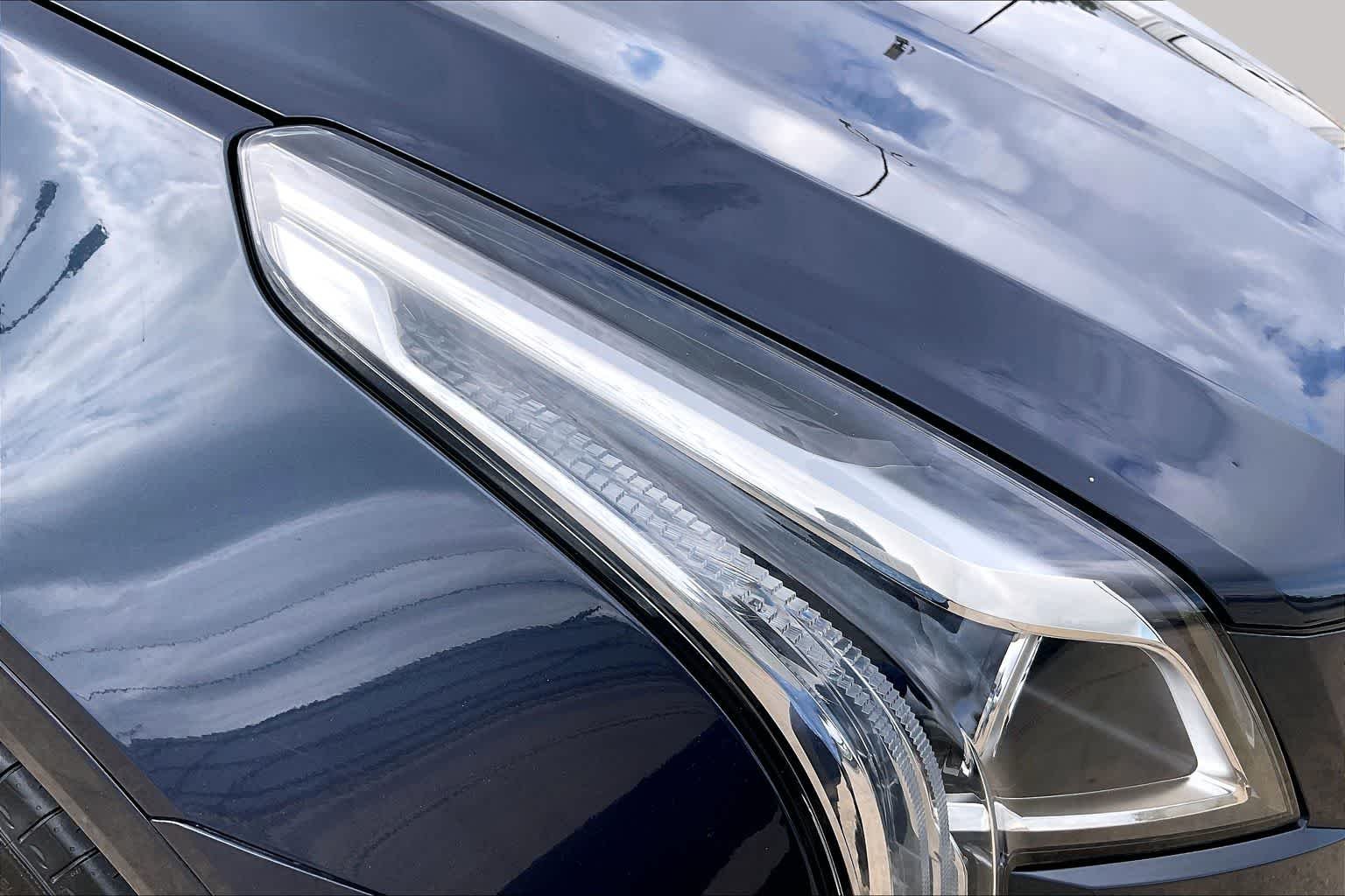 Used 2019 Harbor Blue Metallic Cadillac Luxury FWD image 26