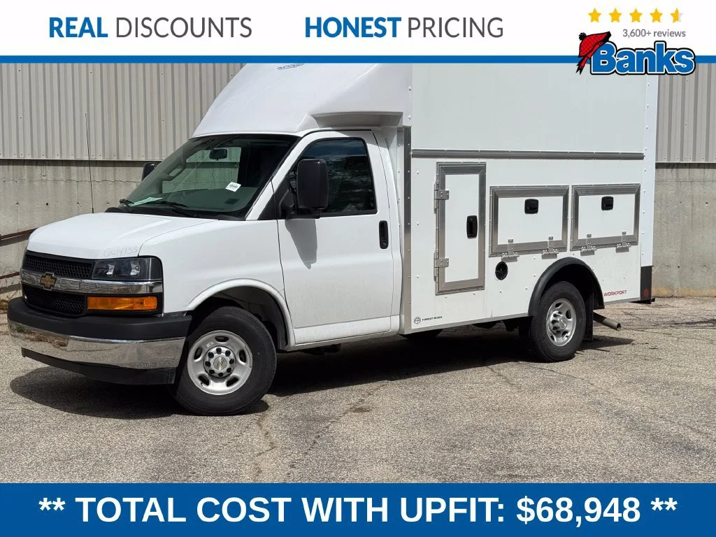New 2026 Summit White Chevrolet 1WT image 1