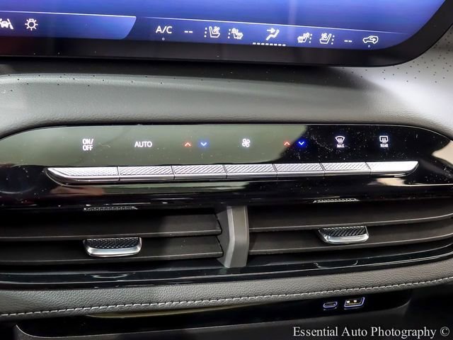 New 2026 Ebony Twilight Metallic Buick Avenir image 19