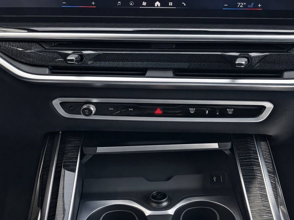 New 2027 Alpine White BMW xDrive40i image 26