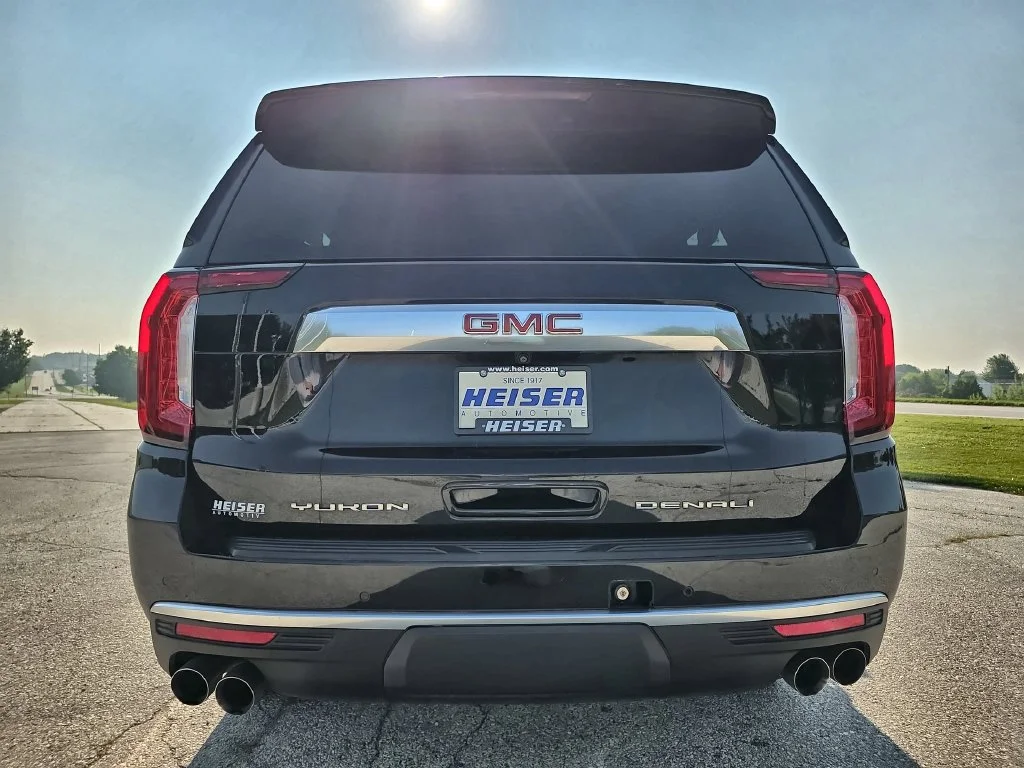Used 2022 Onyx Black GMC Denali image 20