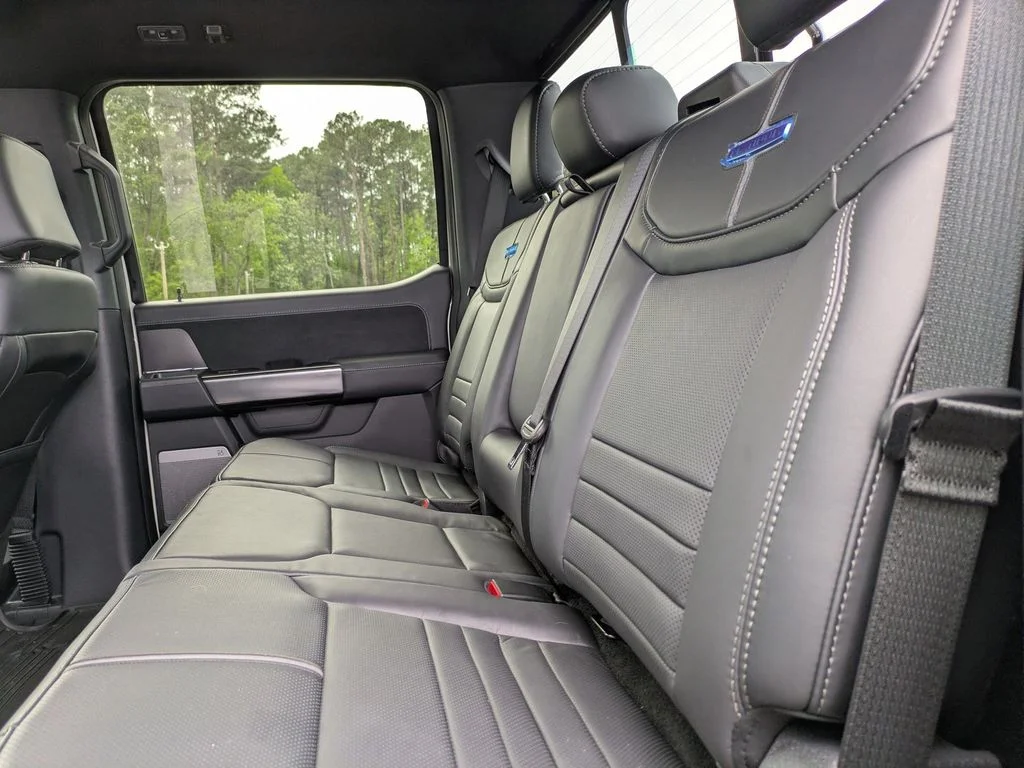 New 2026 Star White Metallic Tri-Coat Ford Platinum image 15