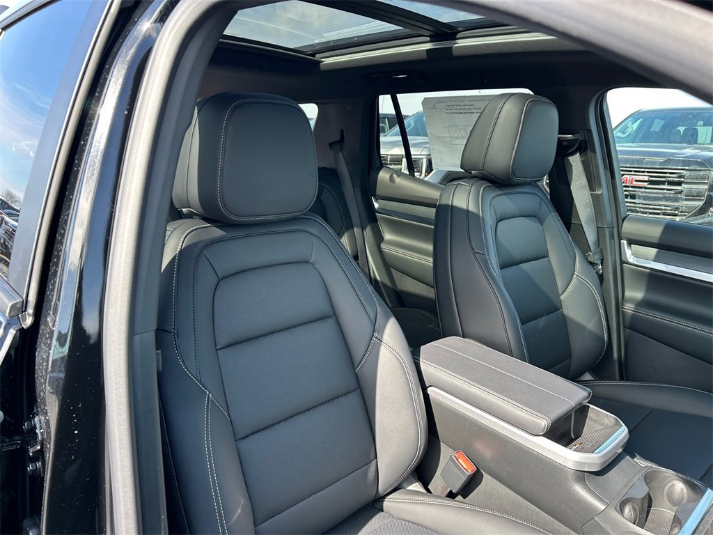 2026 GMC TERRAIN - Image 35