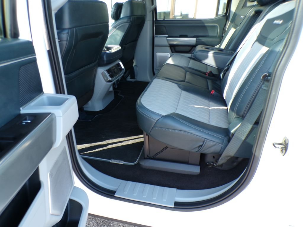 Used 2022 White Metallic Ford Limited image 31