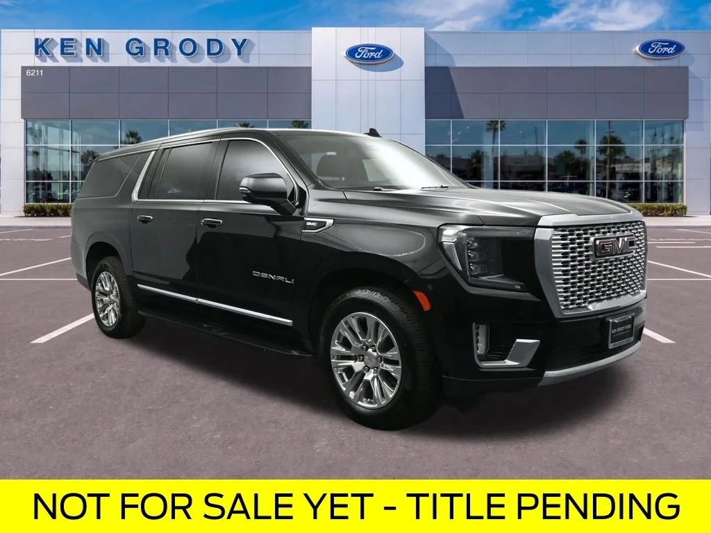 2021 GMC Yukon Denali AWD's photo