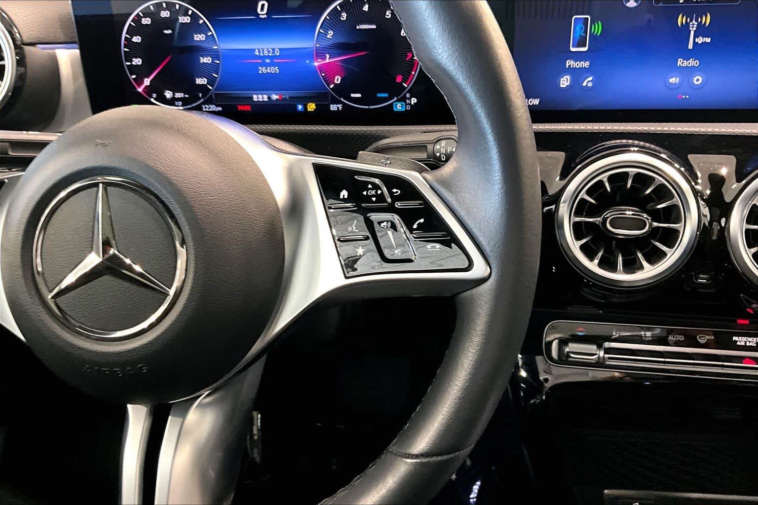 Used 2025 Polar White Mercedes-Benz CLA 250 image 22