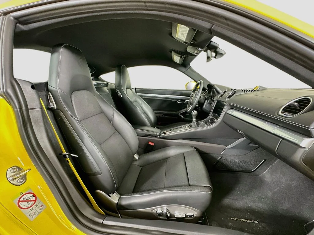 Used 2025 Yellow Porsche Style Edition image 15