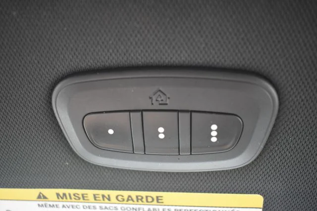 Used 2019 White Chrysler Touring L image 41
