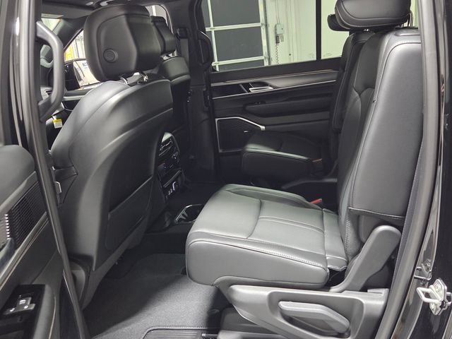 New 2026 High Gloss Black Exterior Paint Jeep  image 6
