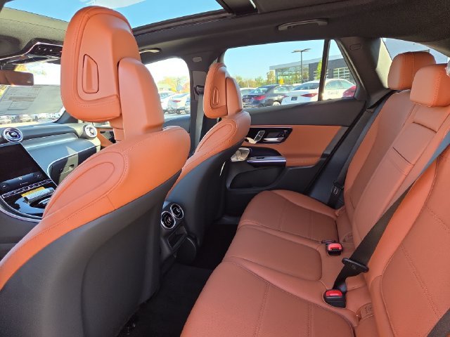 New 2027 Graphite Grey Metallic Mercedes-Benz GLC300 image 26