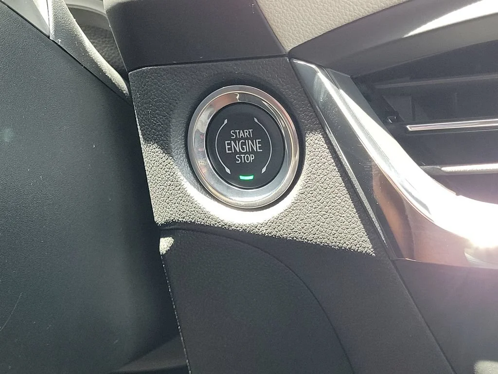 New 2026 Summit White Buick Preferred image 23