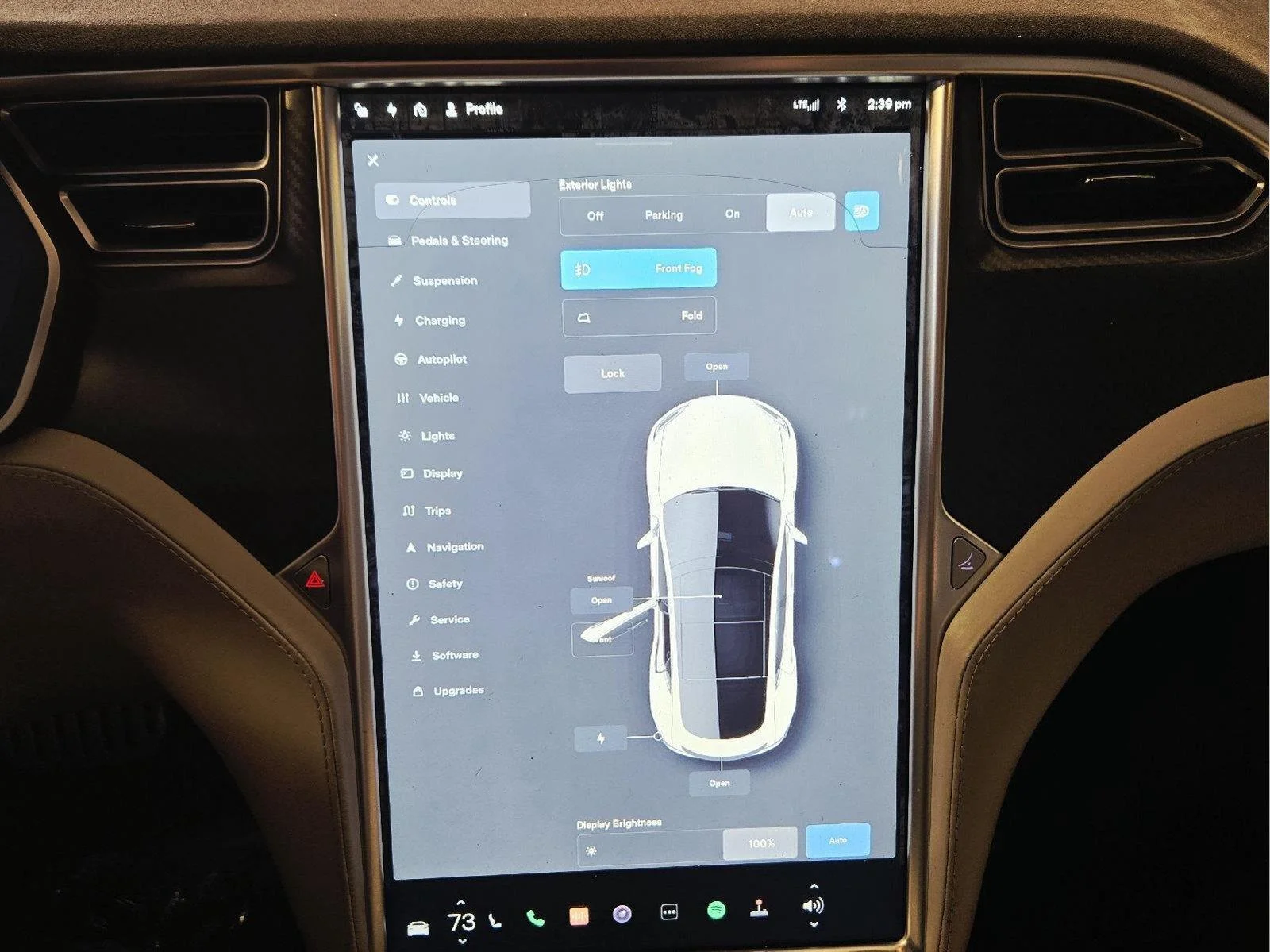 Used 2015 White Tesla P85D image 34