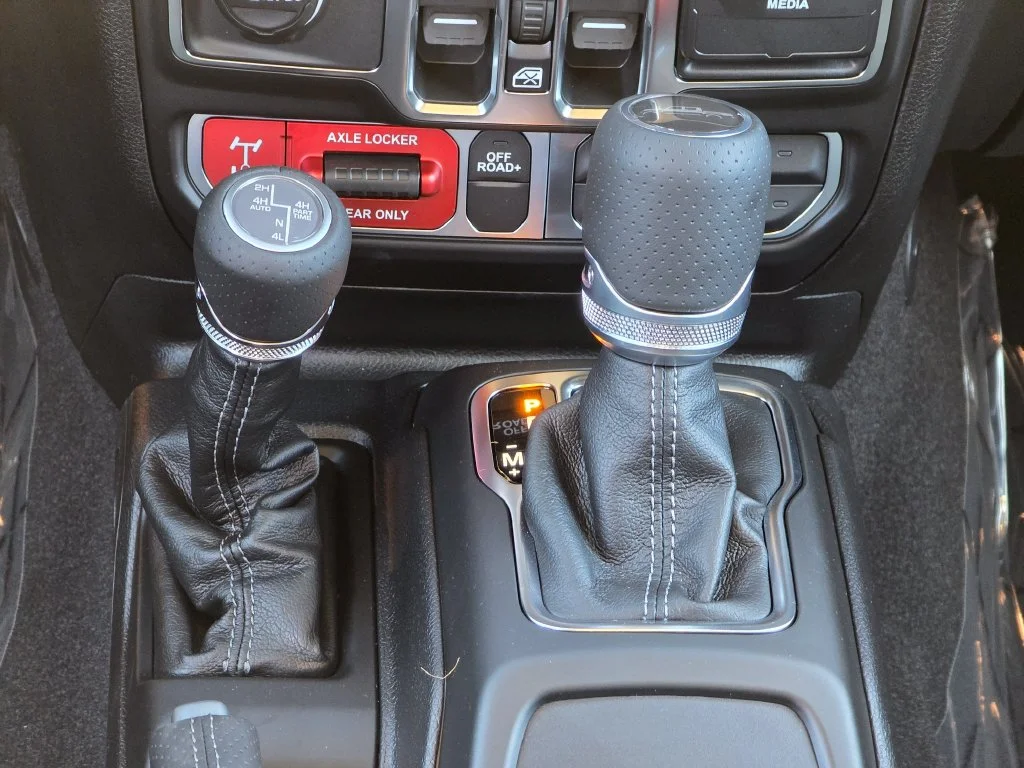 New 2026 Gray Jeep Mojave X image 31