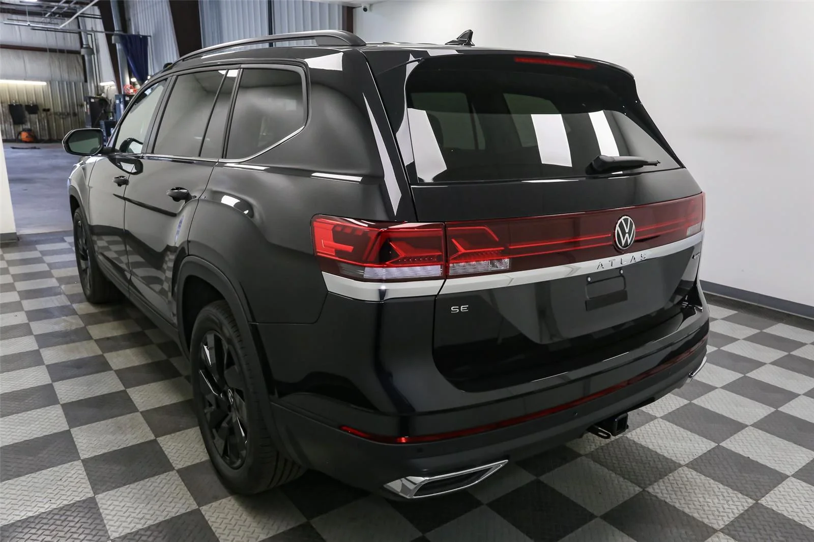 New 2026 Deep Black Pearl Volkswagen 2.0T SE w/Technology image 9