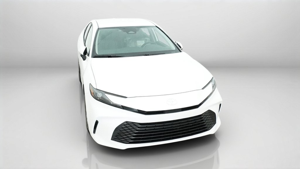 New 2026 Ice Cap Toyota LE image 4