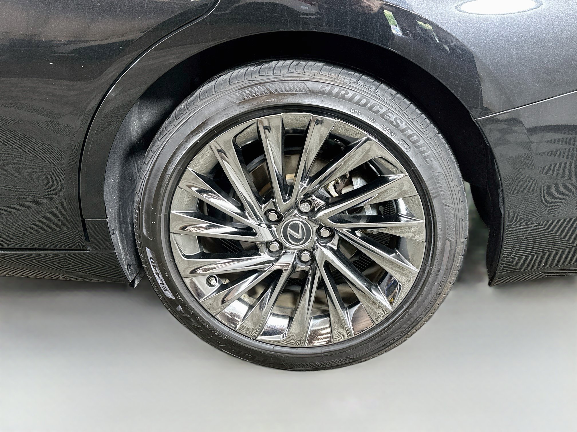 Used 2025 Caviar Lexus ES 300h Luxury image 29