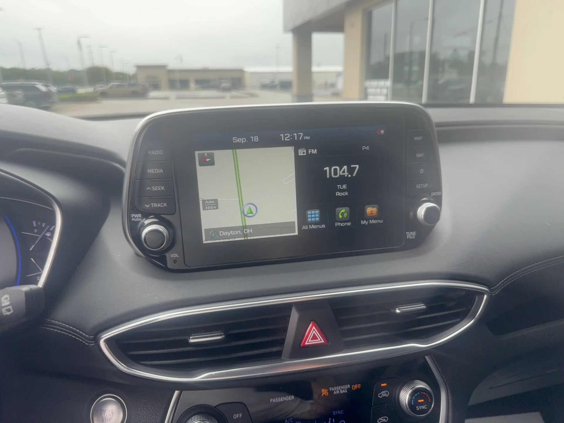 Certified Used 2020 Rainforest Hyundai Limited image 12