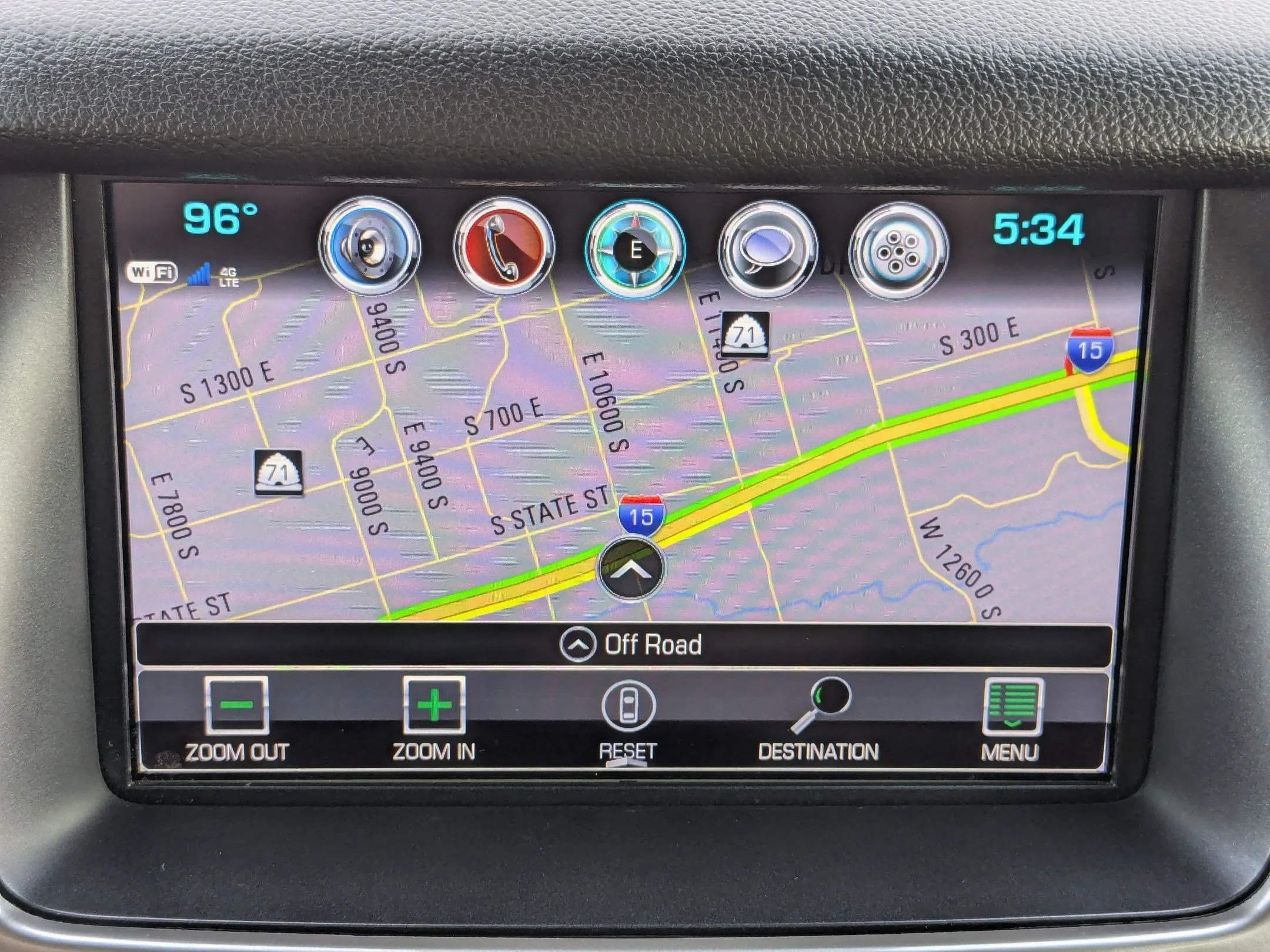 Used 2020 Black Chevrolet Premier image 21