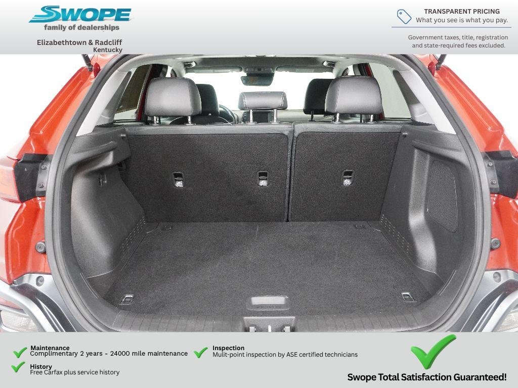 Used 2020 Pulse Red Hyundai Limited image 27
