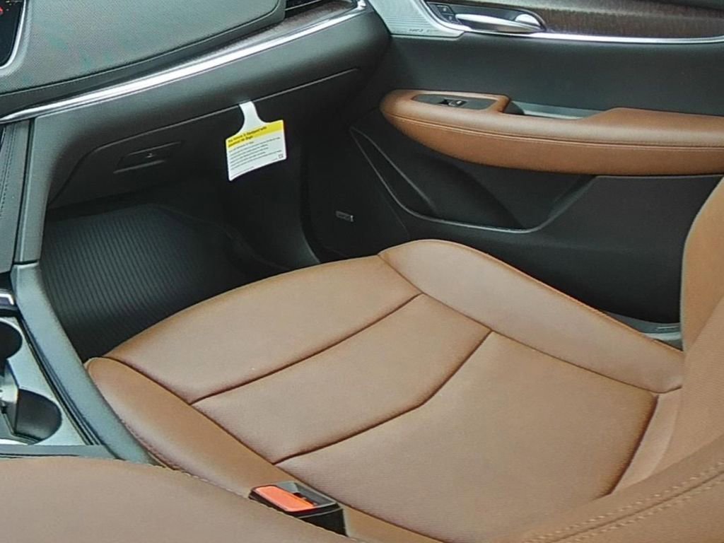 2025 Cadillac XT5 Premium Luxury - Photo 14